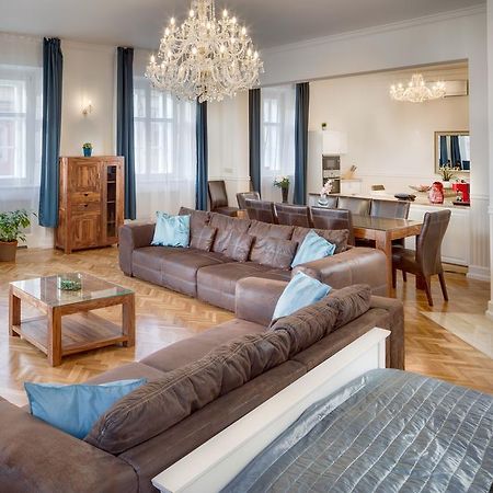 Smetanovo Nabrezi - Riverview Old Town Apartment Прага Екстериор снимка