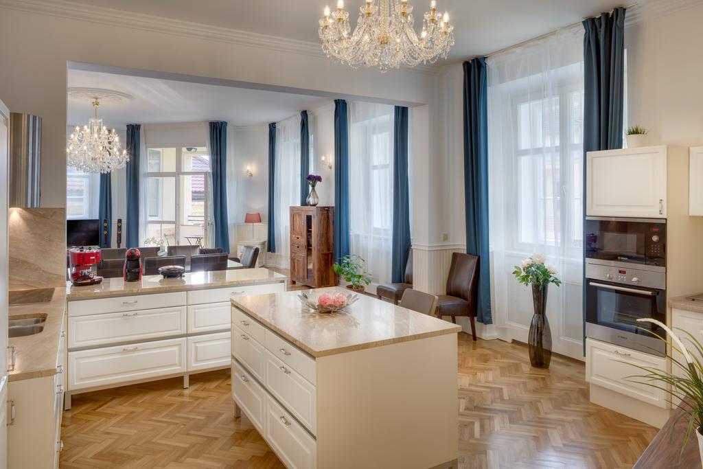 Smetanovo Nabrezi - Riverview Old Town Apartment Прага Екстериор снимка