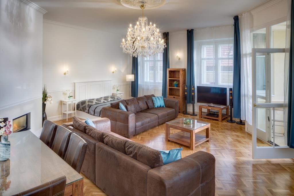 Smetanovo Nabrezi - Riverview Old Town Apartment Прага Екстериор снимка