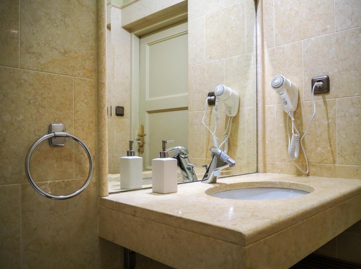 Smetanovo Nabrezi - Riverview Old Town Apartment Прага Екстериор снимка
